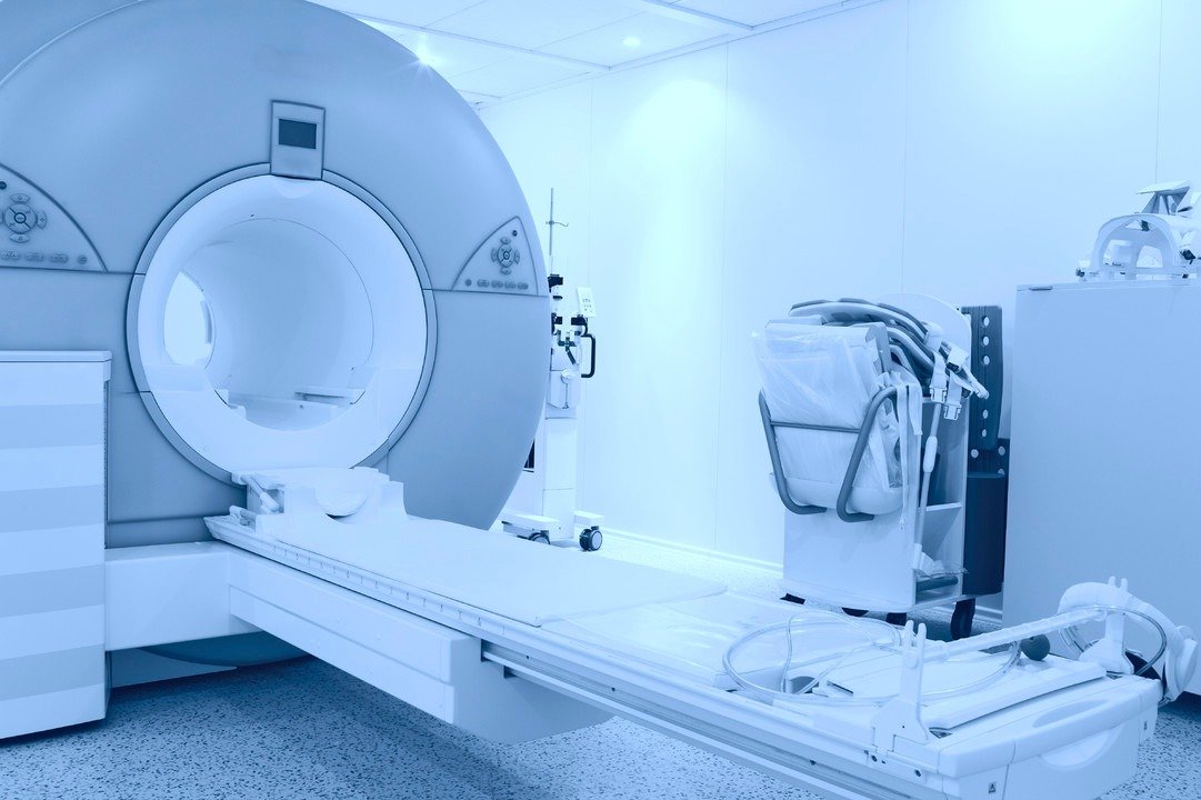 MRI Mechine 4 Tesla